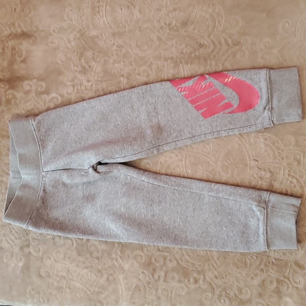 COPY - Nike kids pull on fleece joggers